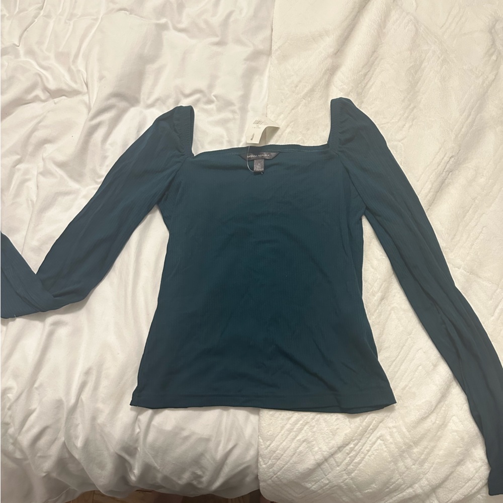 BRAND NEW w tags banana republic green long sleeve